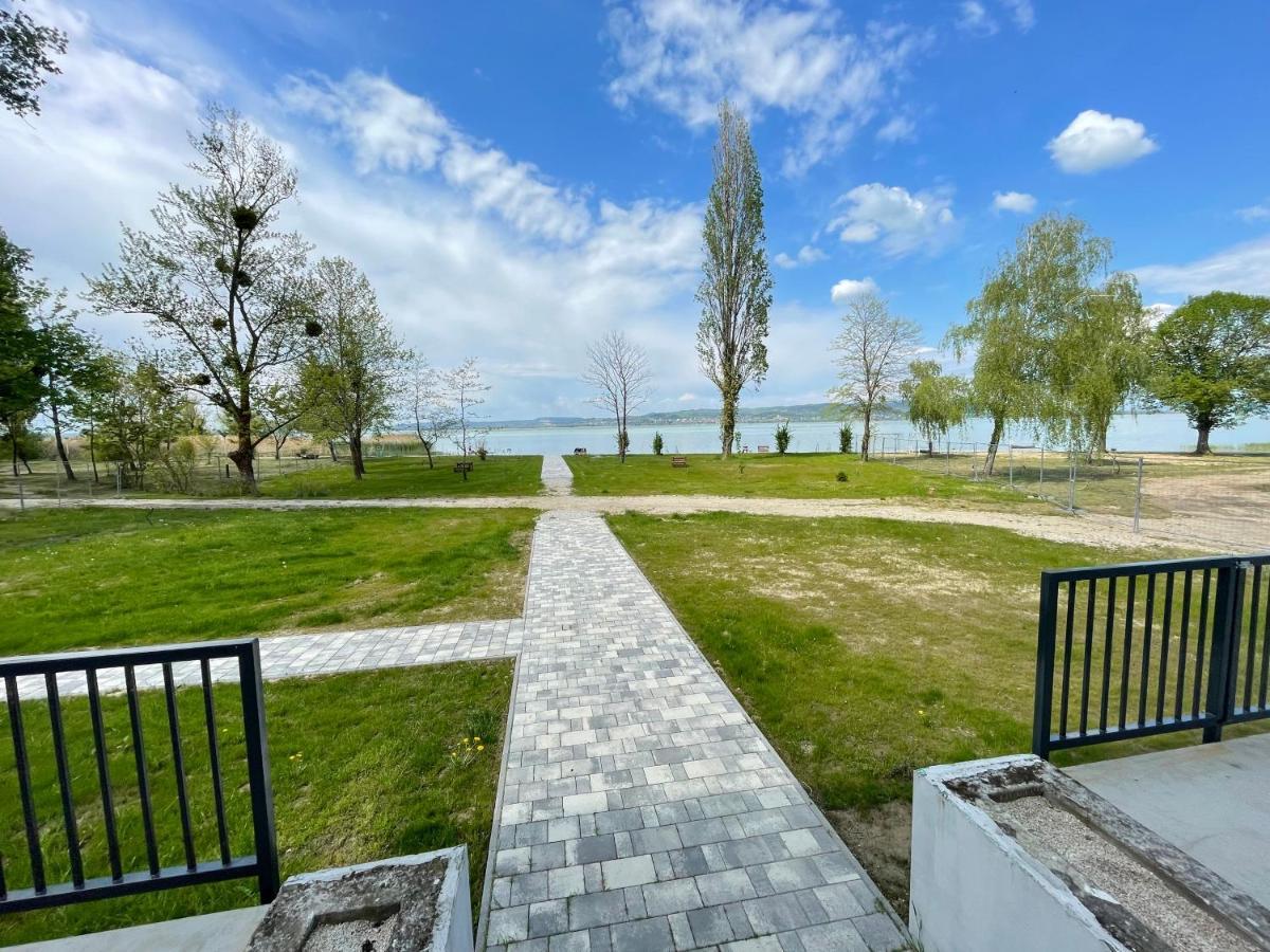 Albert Apartman Balatonberény エクステリア 写真